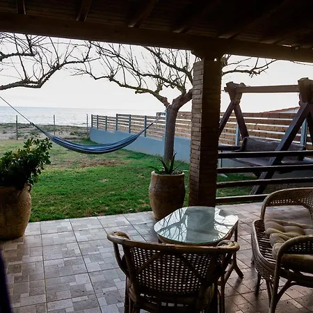 Villa Almyra *